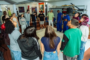 Sessão de improvisação do espetáculo Cidade à volta da cidade resize
